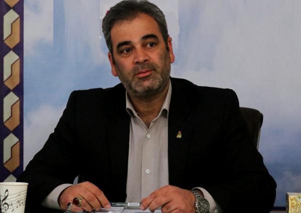 چمنی: سال گذشته تعداد زیادی کارگران در راستای کرونا بیکار چمنی: سال گذشته تعداد زیادی کارگران در راستای کرونا بیکار شدند