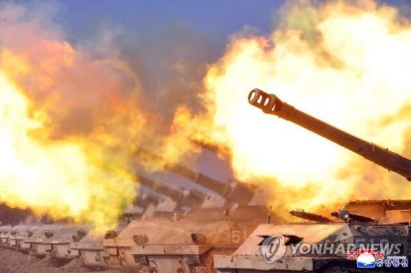 نیروهای کره شمالی رقابت شلیک توپخانه برگزار کردند