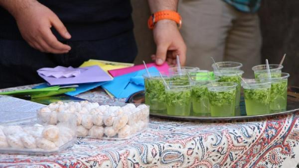 نشان خادمی امام زمان(عج)، افتخار منتظران ظهور نشان خادمی امام زمان(عج)، افتخار منتظران ظهور